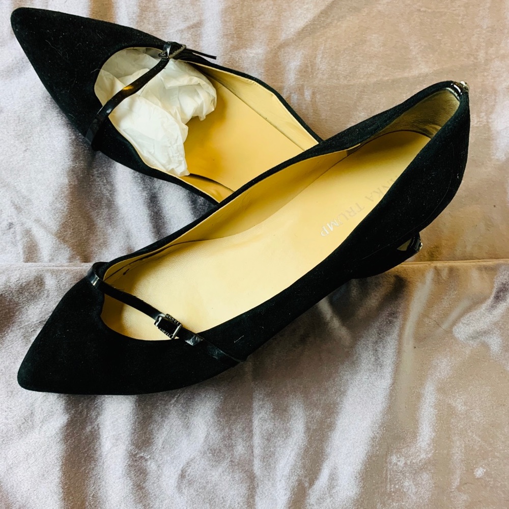 Black flats